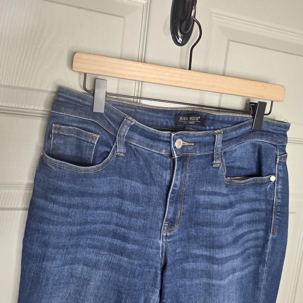 JUDY BLUE 11 l 30 Mid Rise Straight Fit Jean Women Denim Comfort Strech